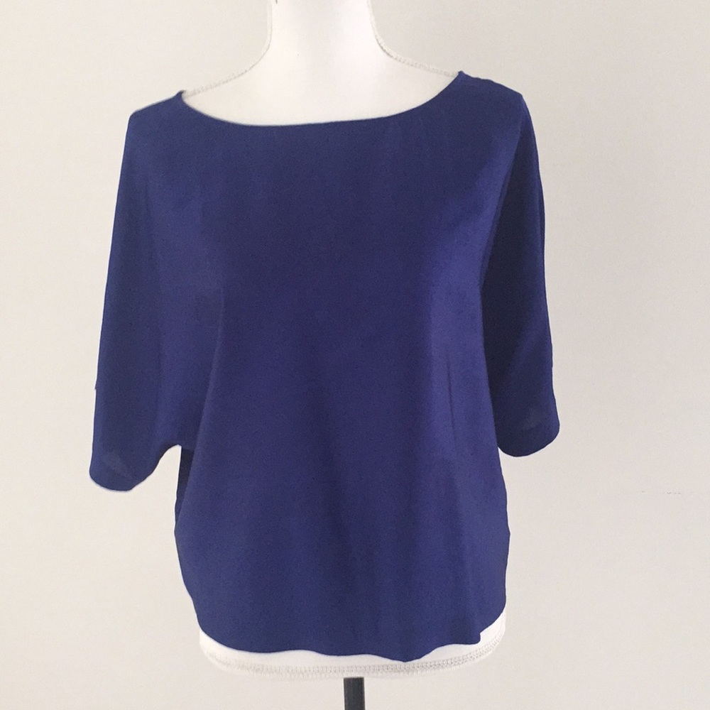Express crop flowy top size small